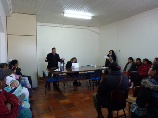 Prefeitura reúne as famílias que vão residir no Bosque dos Araças