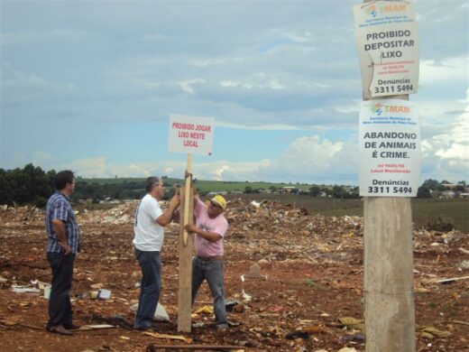 SMAM reforça sinalização de aterro na Petrópolis