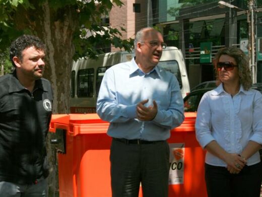 Coleta de lixo:contêineres vão ajudar a manter cidade limpa