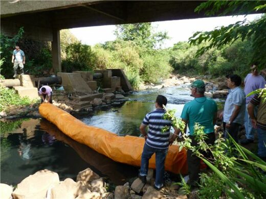Mais uma barreira de contenção é instalada