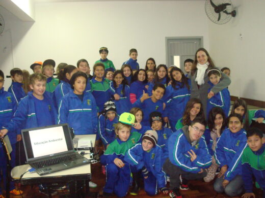 Prefeitura realiza ações de educação ambiental