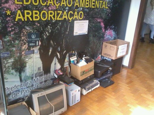 Coleta de resíduos eletrônicos: 2,5 toneladas