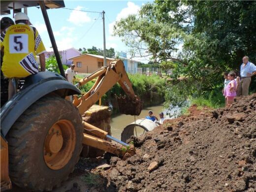 Prefeitura atende reivindicação na Vila Operária