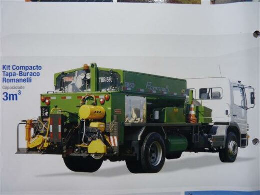 Prefeitura investe na renovação do asfalto