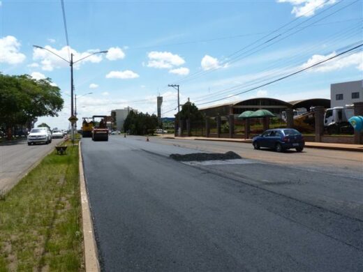 Dipp acompanha obras em andamento na cidade