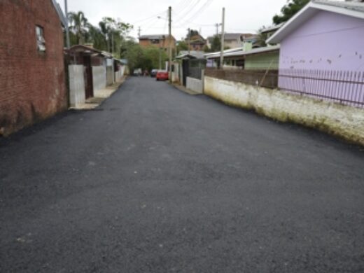 Prefeitura entrega obras no Bairro Santa Maria
