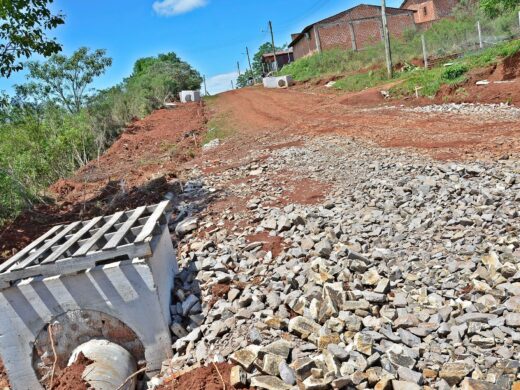 Começam obras em 14 quadras do Coronel Massot