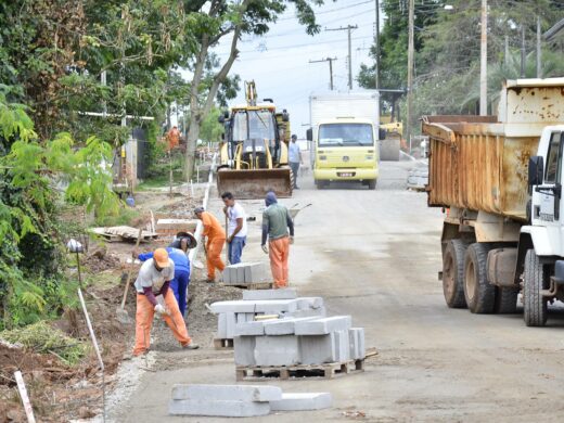 Obras de pavimentação avançam no Leão XIII