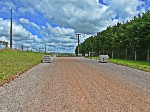 Pavimentação asfáltica no Bairro São José