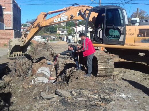 Prefeitura realiza obra para solucionar alagamento