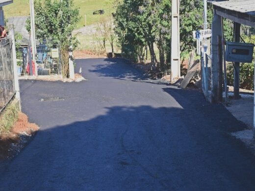 Prefeitura conclui as obras de asfalto no Valinhos