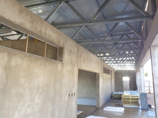 Prosseguem com obras da escola da Santa Maria