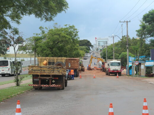 Avenida Brasil: obras acontecem também no sábado