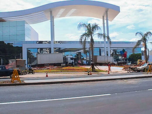 Obras da Prefeitura no entorno do novo shopping