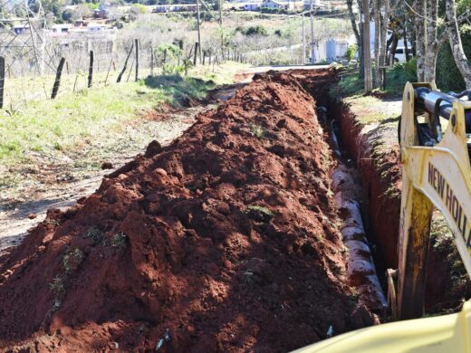 Mais obras de asfalto no Loteamento Dom Rodolfo