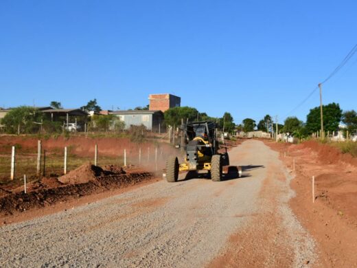 Obras de asfaltamento avançam no Bairro Integração