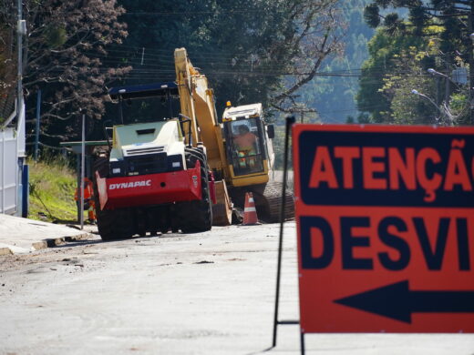 Prefeitura dá início a obras de infraestrutura que abrangerão 12 ruas estratégicas para o trânsito