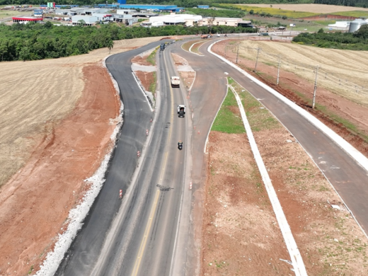 Obras no acesso ao Distrito Industrial Valinhos alteram o trânsito na RS-324 a partir desta sexta-feira (9)