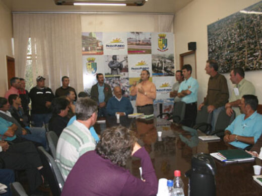 Prefeitura encaminha licenciamento de poços artesianos rurais