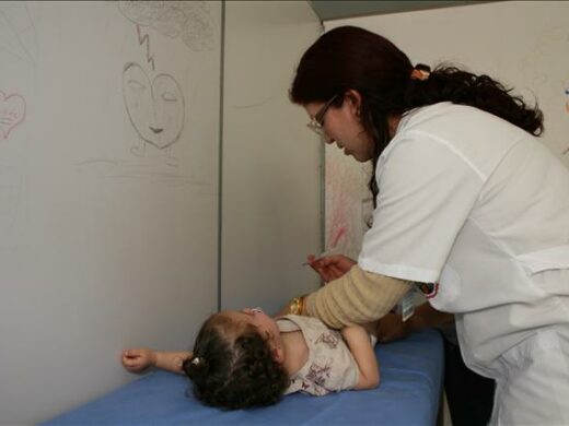 Influenza H1N1: comunidade não está procurando os postos de vacinação