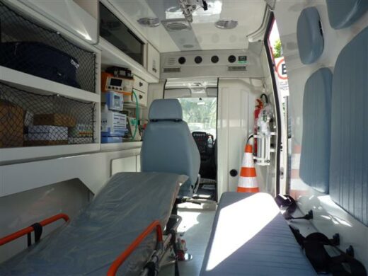 Samu: chega a ambulância UTI