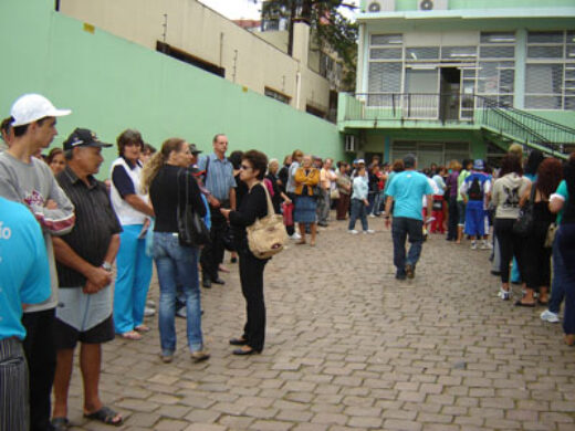 Problemas no sistema de informática emperra agenda de consultas na região