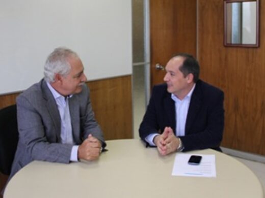 Prefeito pede liberação de recursos para construção de UBS na Vila Nova