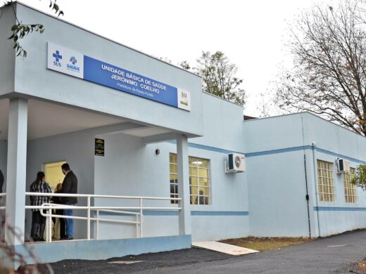 Prefeitura entrega nova UBS