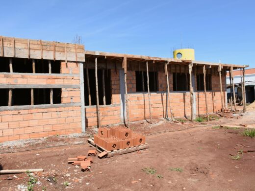 Prefeitura intensifica obra de UBS na Donária
