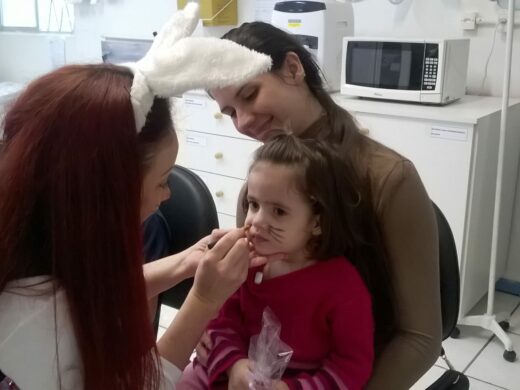 ﻿Pediatria do Hospital Municipal comemora Páscoa