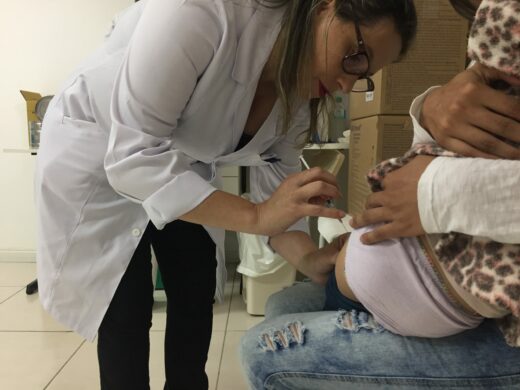 Vacinação contra sarampo e polio atinge meta