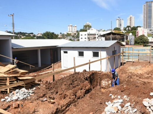 Obras do Hospital Municipal seguem em mais frentes