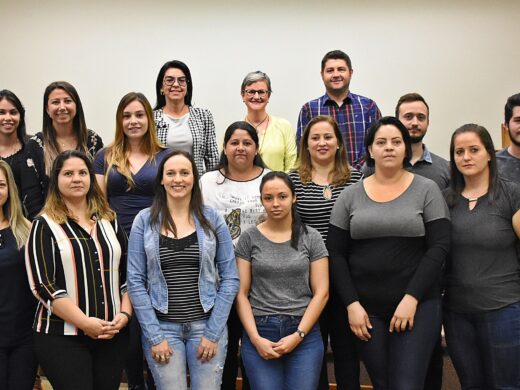 Prefeitura dá posse para mais servidores da saúde