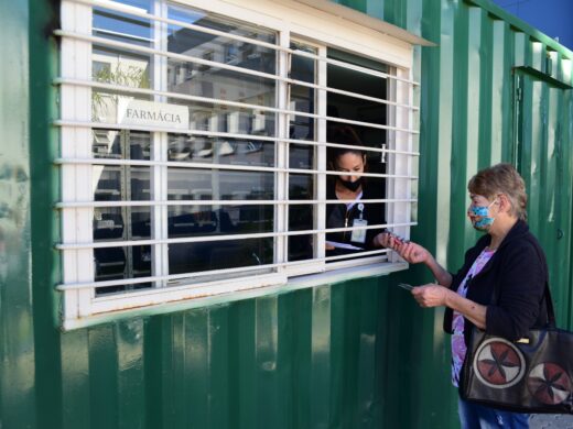 Farmácia 24 horas facilita o acesso a medicamentos