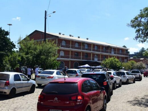 Mais de 1,6 mil idosos foram vacinados