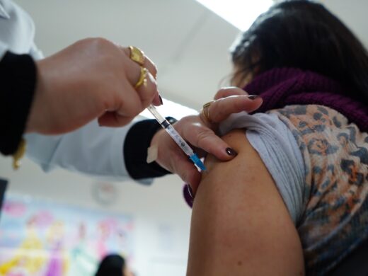 Prefeitura recebe nova remessa com mais de 5 mil doses de vacina