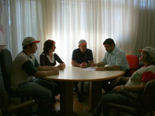 Cecconello recebe agricultores da Fetraf-Sul