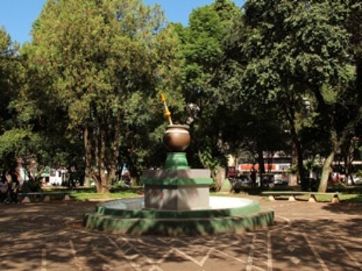Prefeito autoriza licitação para revitalização da Praça Marechal Floriano