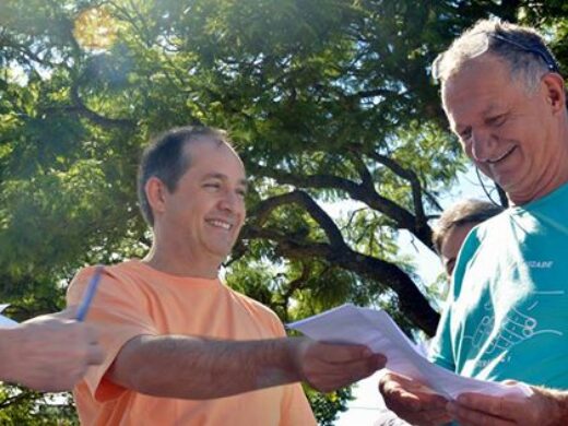 Prefeitura lança Adote o Verde para ampliar e recuperar praças e canteiros