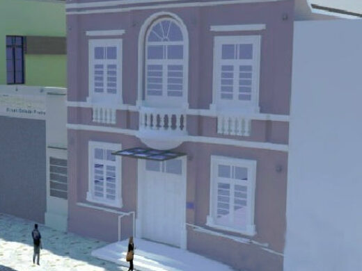 Prefeito autoriza obra de restauração do Teatro Múcio de Castro