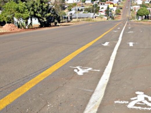 Prefeitura entrega 13 quilômetros de pistas de caminhada nos bairros