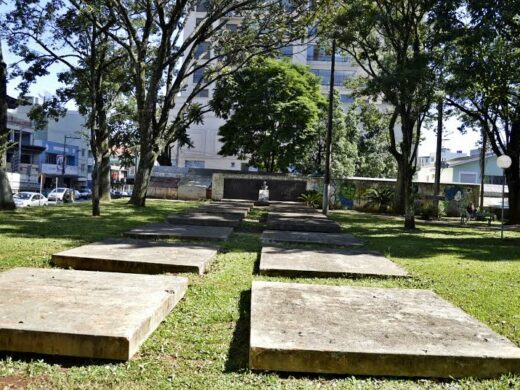 Praça Tochetto: Prefeitura autoriza contratação de empresa para realizar a obra