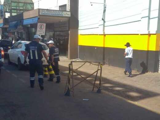 Uso irregular de estacionamento tem fiscalização