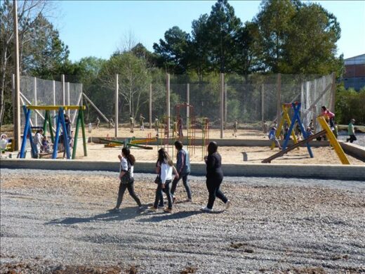 Prefeitura Municipal inaugura praça no bairro São José