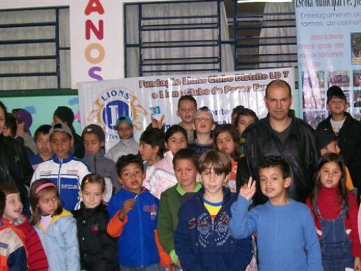 Palestra sobre trânsito para 120 estudantes