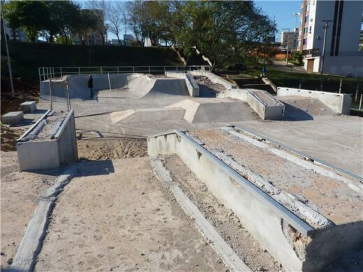 Empresa contratada tem até 30 de setembro para concluir a pista de Skate