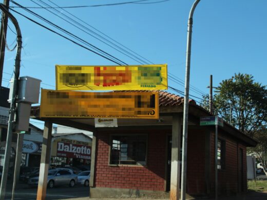 Prefeitura segue com ações para combater poluição visual da cidade