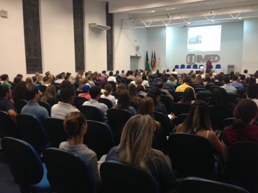 Prefeitura ouve moradores do centro sobre transporte coletivo