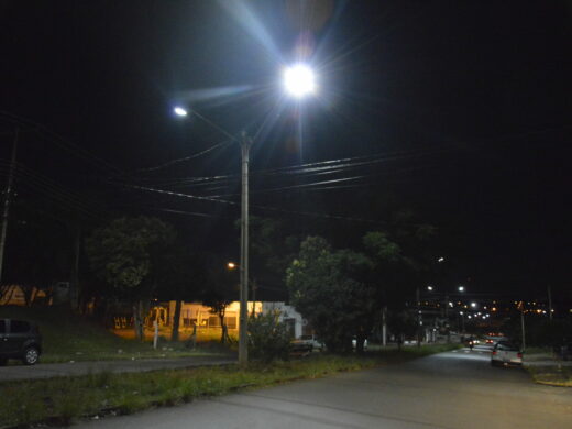 Programa Cidade Luz já reforçou iluminação em mais de 770 pontos da cidade