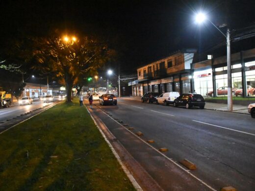 Iluminação de led é ampliada na Avenida Brasil